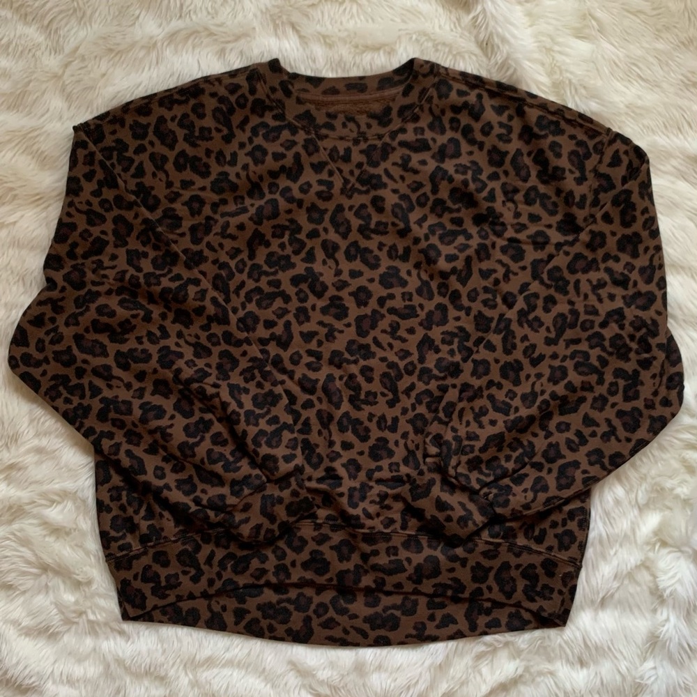 Abercrombie & Fitch Puff-Sleeve Crew Sweatshirt in Brown Leopard Print
